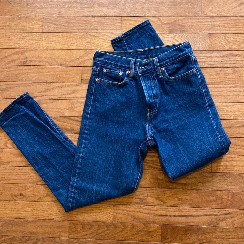 Levi’s Women’s Wedgie Icon Jeans, Something Cheeky